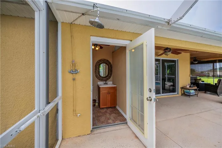 201 Ne 17th Ter, Cape Coral, Florida 33909
