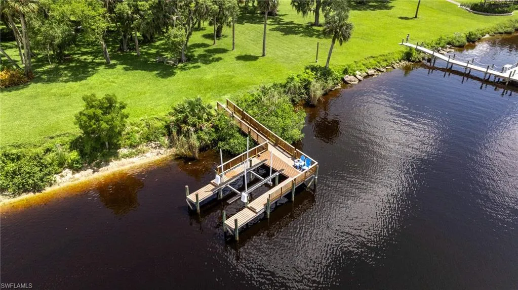 14080 Duke HWY, Alva, FL 33920,225060856