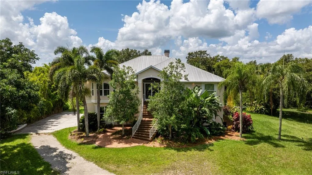 14080 Duke HWY, Alva, FL 33920,225060856