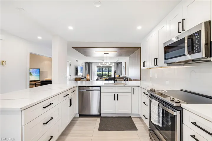 16351 Kelly Woods Dr 169, Fort Myers, Florida 33908