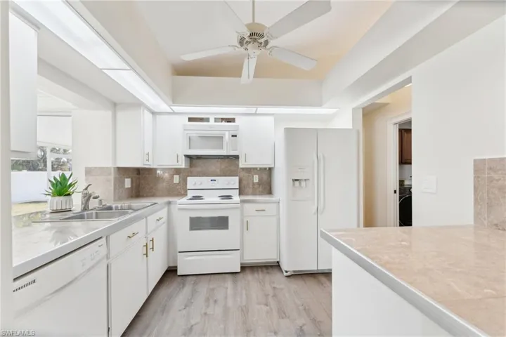 4021 Sw 15th Pl, Cape Coral Fl 33914