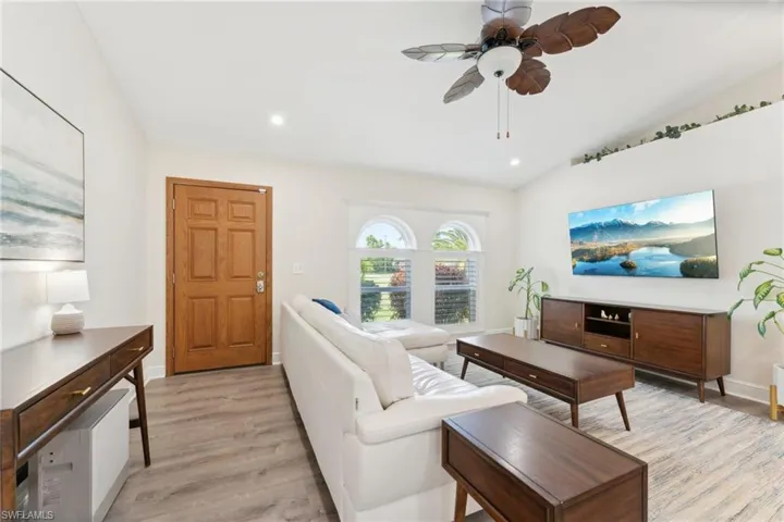 4021 Sw 15th Pl, Cape Coral Fl 33914