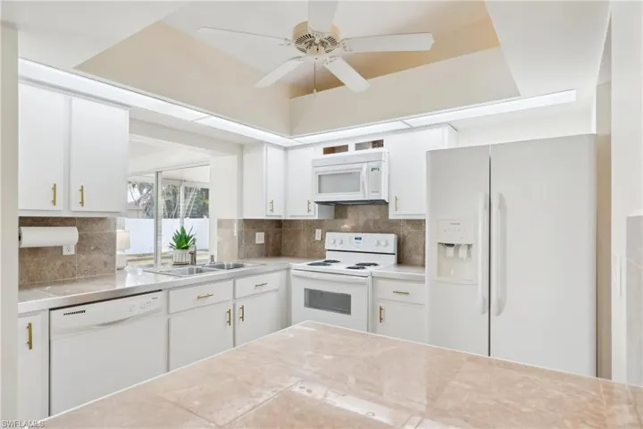 4021 Sw 15th Pl, Cape Coral Fl 33914