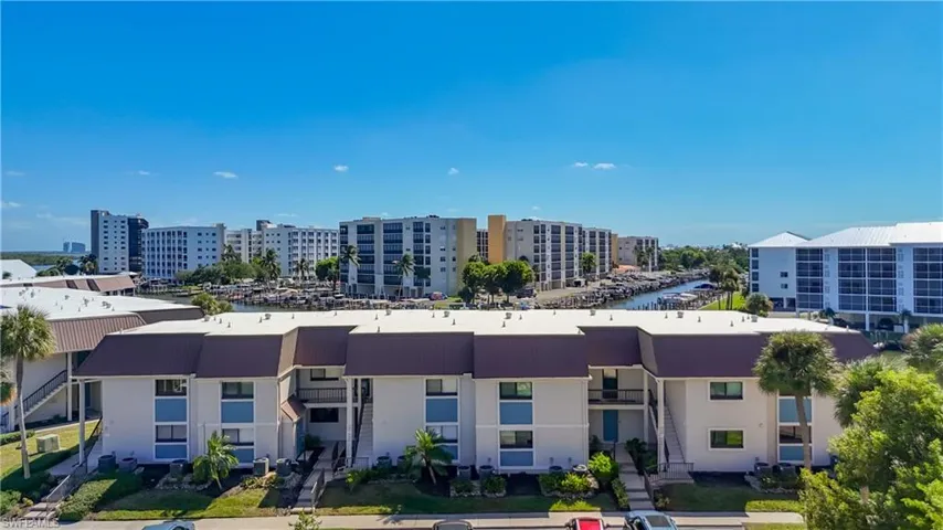 200 Lenell Rd 117, Fort Myers Beach, Florida 33931