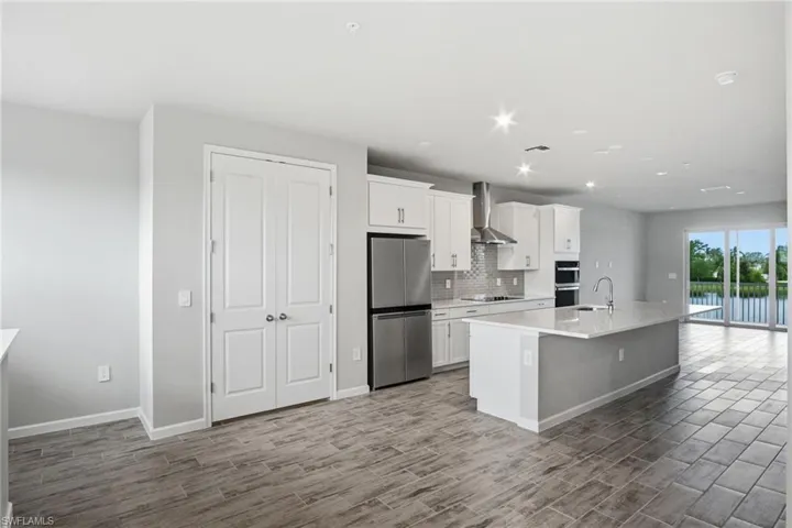 4596 Arboretum Cir 202, Naples, Florida 34112