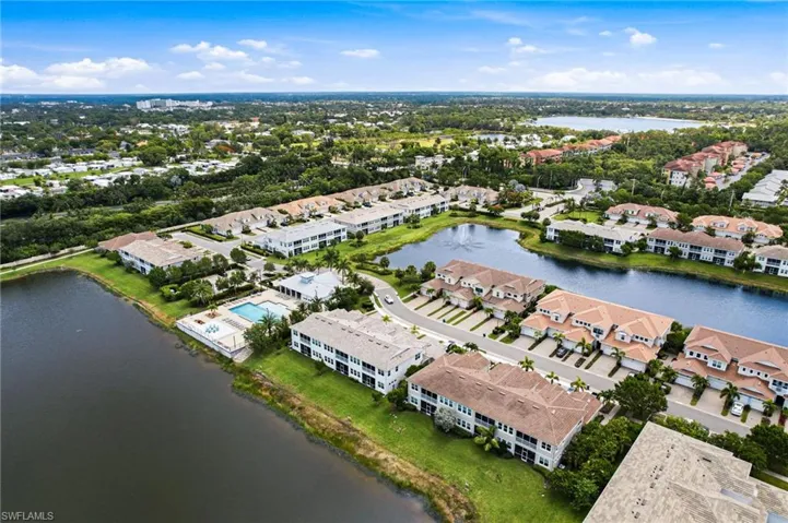 4596 Arboretum Cir 202, Naples, Florida 34112