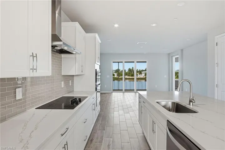 4596 Arboretum Cir 202, Naples, Florida 34112
