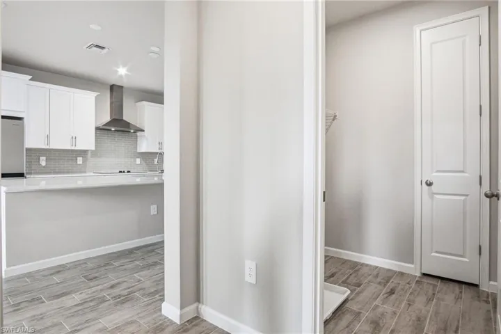 4596 Arboretum Cir 202, Naples, Florida 34112