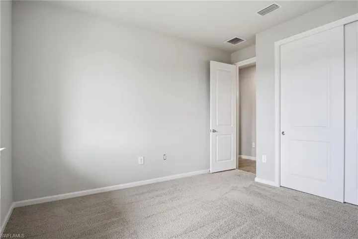 4596 Arboretum Cir 202, Naples, Florida 34112