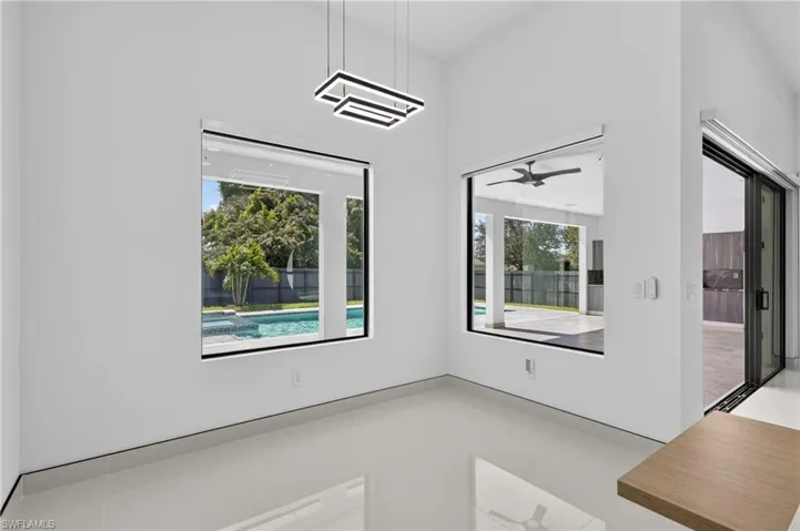 708 Sw 10th St, Cape Coral, Florida 33991