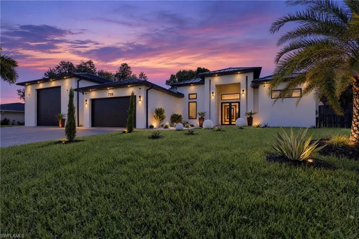 708 Sw 10th St, Cape Coral, Florida 33991