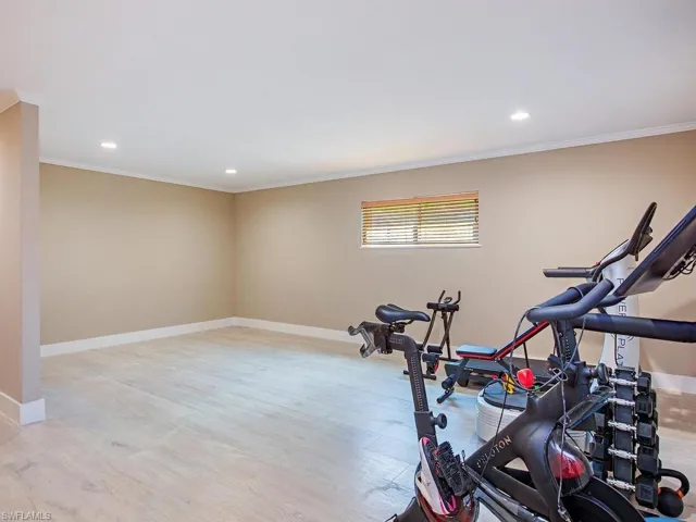 Bonus room