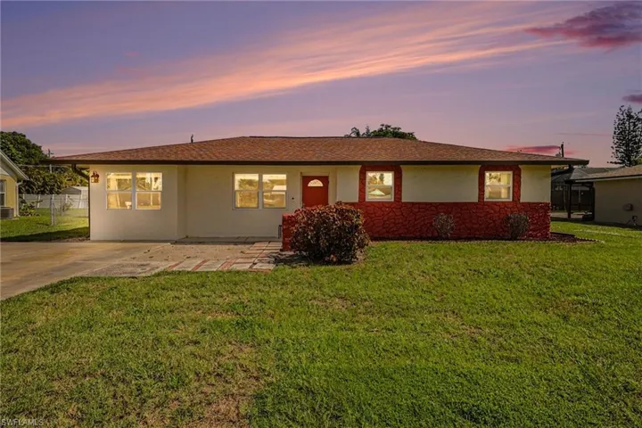 5411 Loyola Ln, Fort Myers, Florida 33908