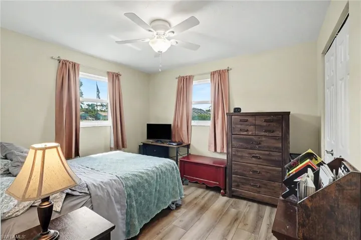 5411 Loyola Ln, Fort Myers, Florida 33908