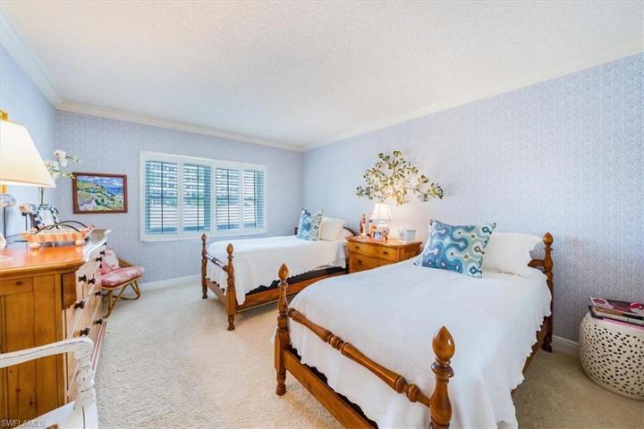 Guest bedroom