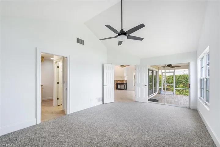 6624  Ilex  CIR, Naples, FL 34109