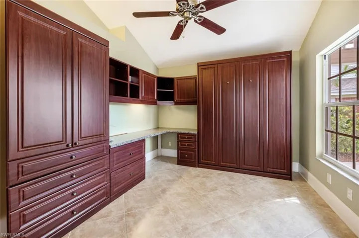 6624  Ilex  CIR, Naples, FL 34109