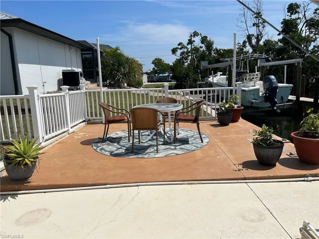 3663  Bayview  AVE, St. James City, FL 33956