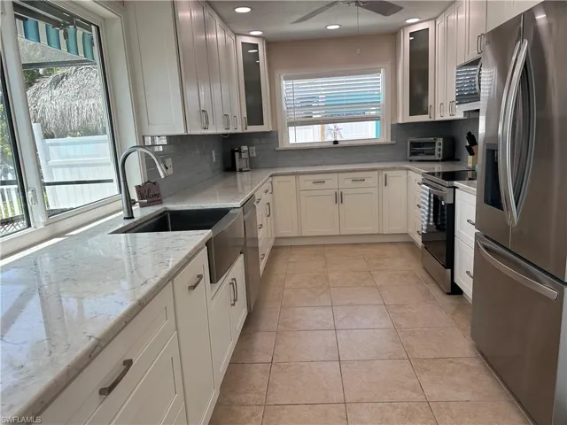 3663  Bayview  AVE, St. James City, FL 33956