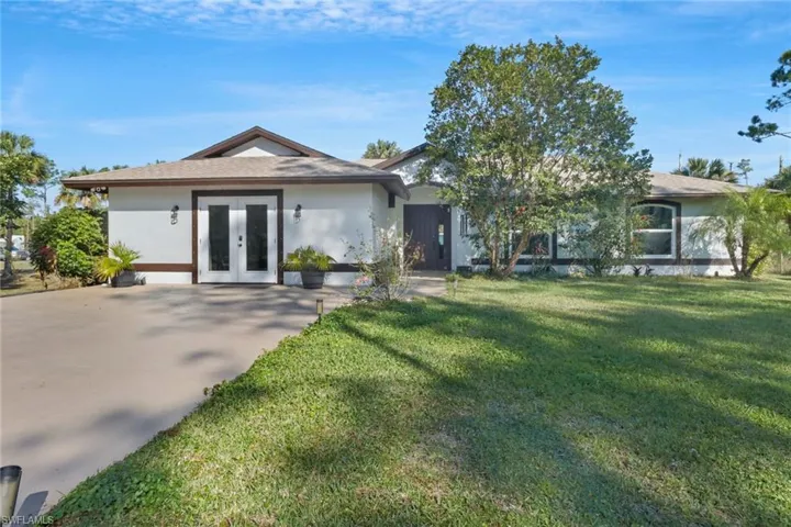 4281  14th SE AVE, Naples, FL 34117