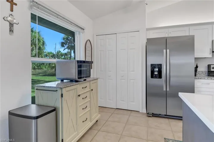 4281  14th SE AVE, Naples, FL 34117