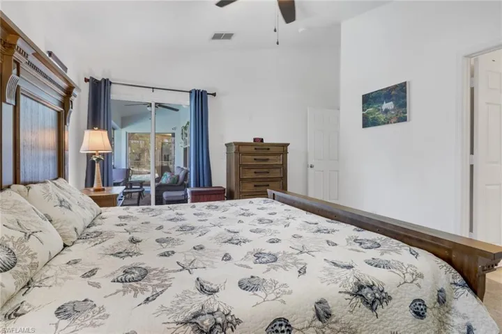 4281  14th SE AVE, Naples, FL 34117