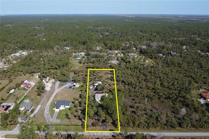 4281  14th SE AVE, Naples, FL 34117