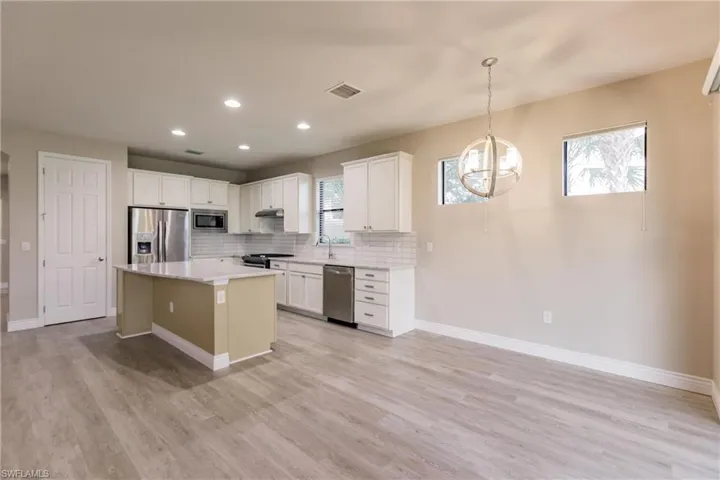 6602  Everton  CT, Fort Myers, FL 33966