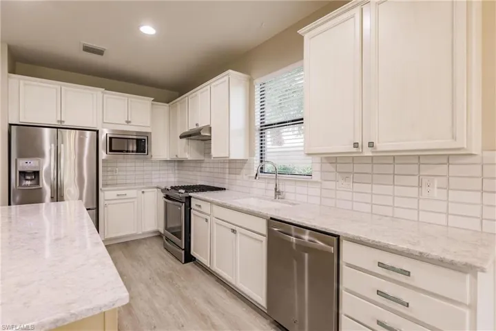 6602  Everton  CT, Fort Myers, FL 33966
