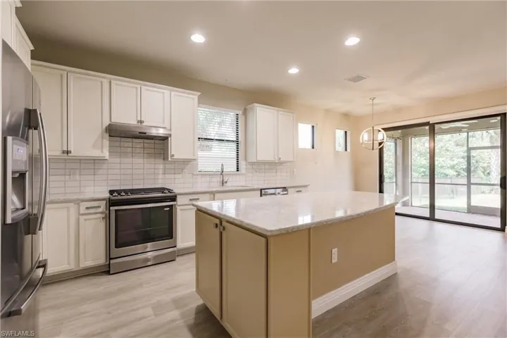 6602  Everton  CT, Fort Myers, FL 33966