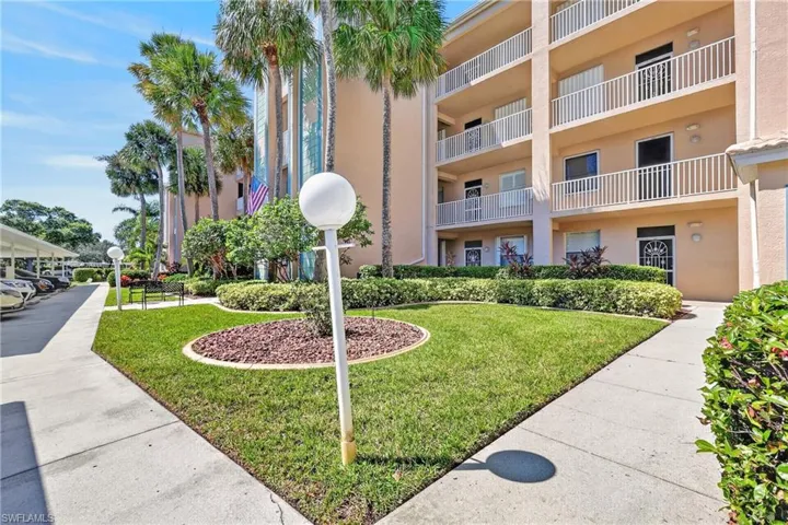 Building 5 in Heritage Cove 55+ Community
