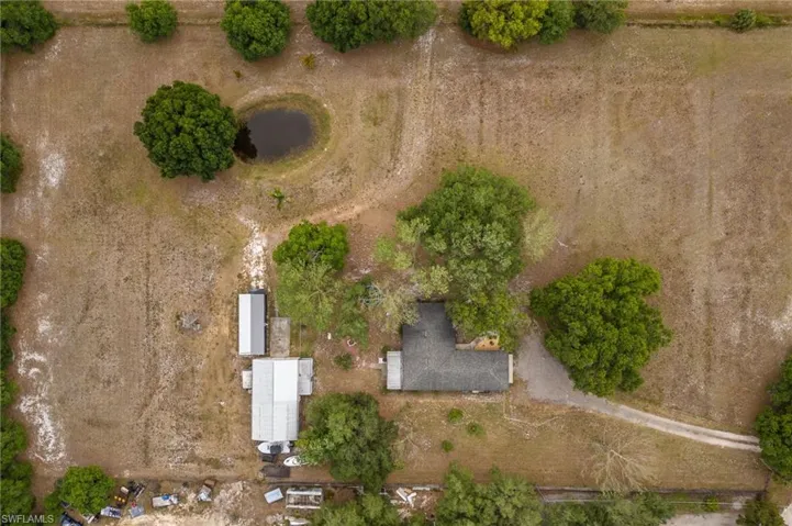 Birds eye view of property