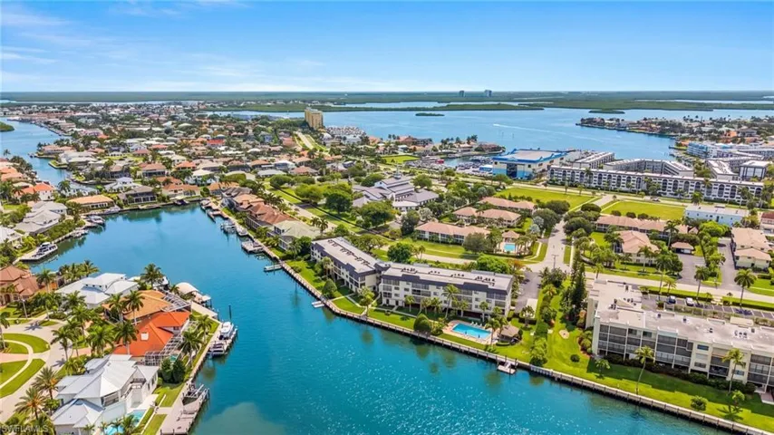 848 Elkcam Cir 212, Marco Island, Florida 34145