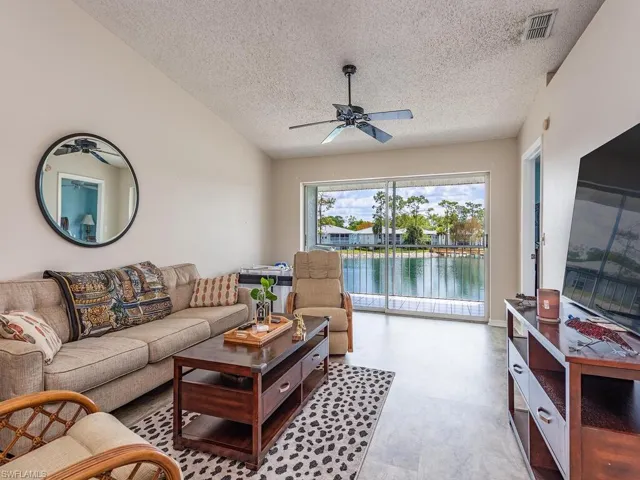 865 New Waterford Dr # 202, Naples Fl 34104
