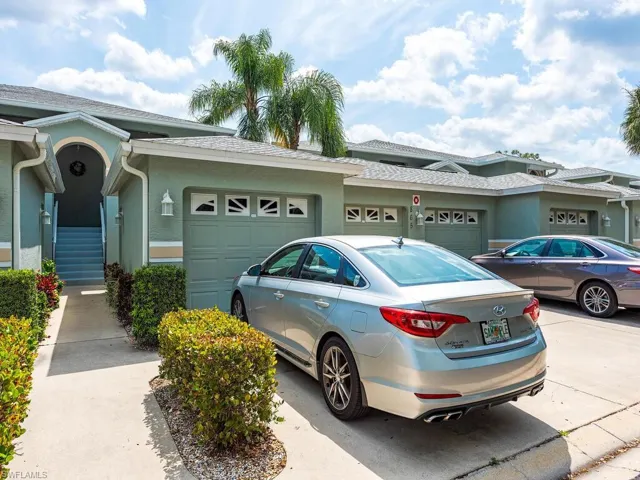 865 New Waterford Dr # 202, Naples Fl 34104