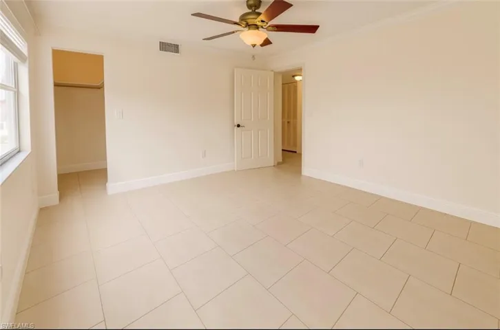 1400 Pompei Ln 77, Naples, Florida 34103