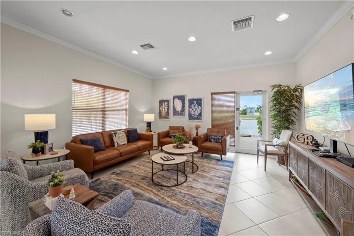 11021 Gulf Reflections Dr 101, Fort Myers, Florida 33908