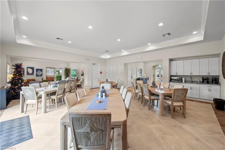11021 Gulf Reflections Dr 101, Fort Myers, Florida 33908