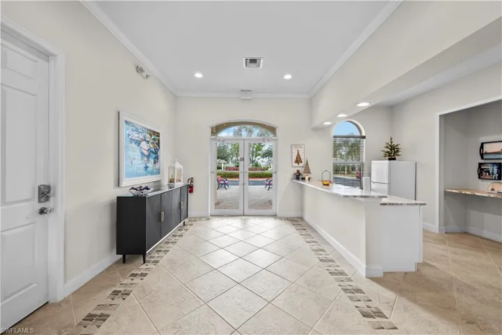 11021 Gulf Reflections Dr 101, Fort Myers, Florida 33908