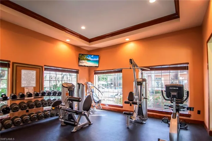 1180 Wildwood Lakes Blvd 106, Naples, Florida 34104