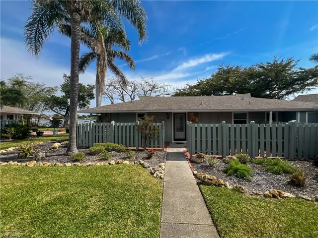 4305 Island Cir 4, Fort Myers, Florida 33919