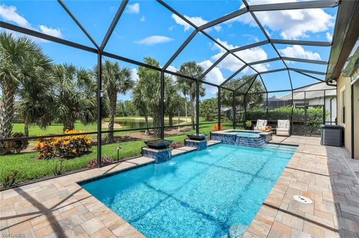 8890 Spotted Towhee Dr, Naples, Florida 34120