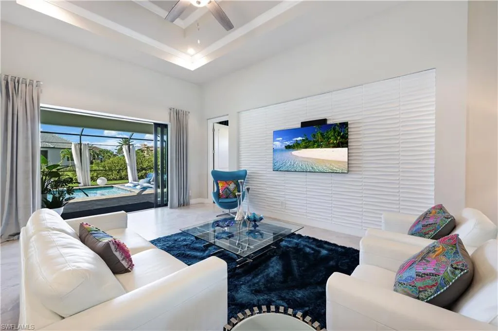 2214 Cape Coral PKWY, Cape Coral, FL 33914,224089609