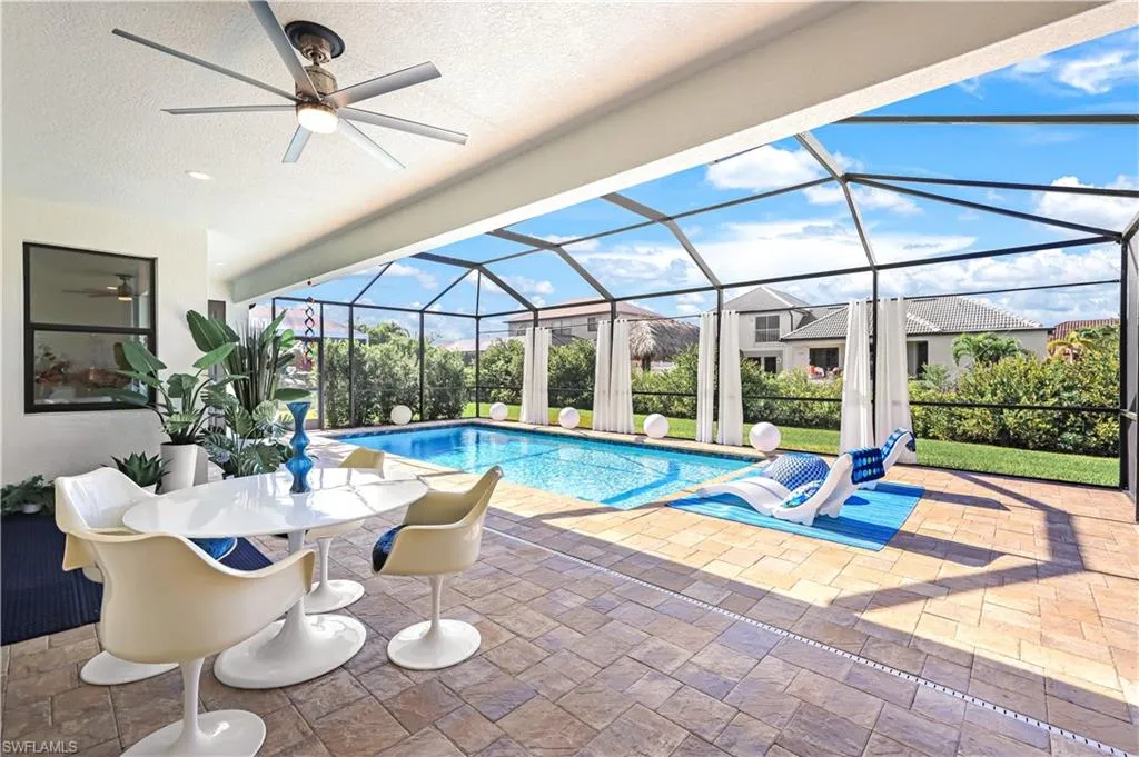 2214 Cape Coral PKWY, Cape Coral, FL 33914,224089609