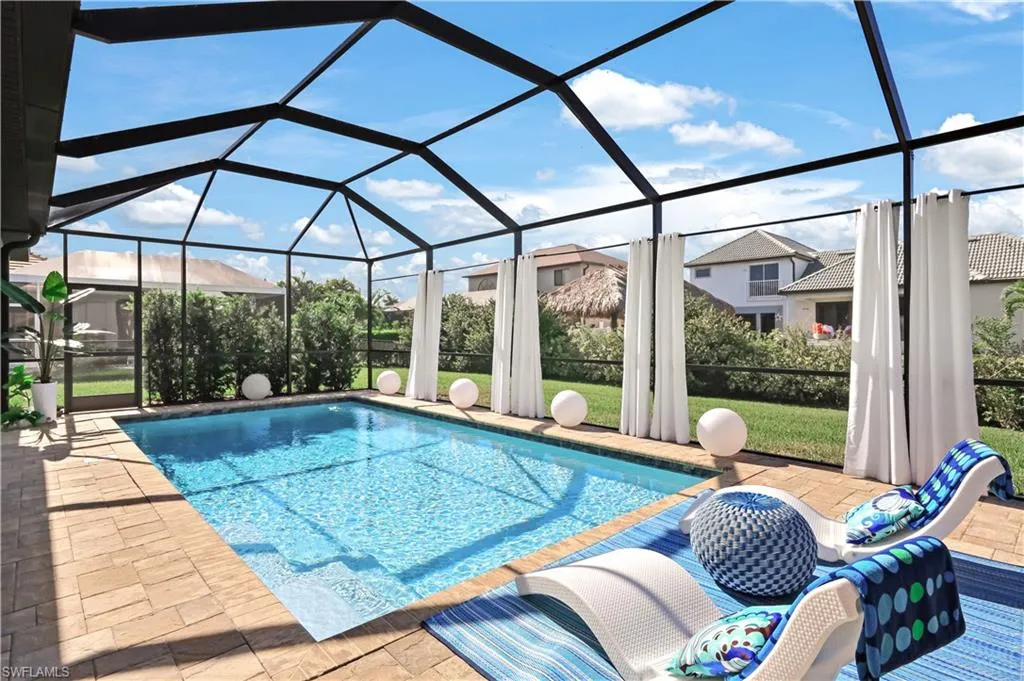 2214 Cape Coral PKWY, Cape Coral, FL 33914,224089609