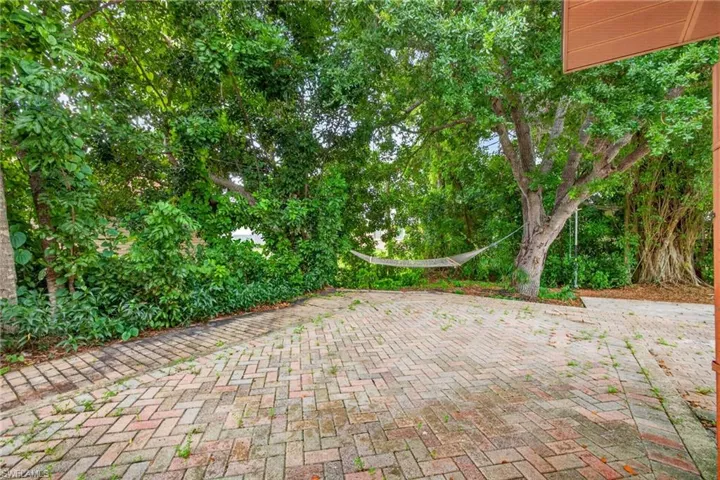 17565 Lee Rd, Fort Myers, Florida 33967