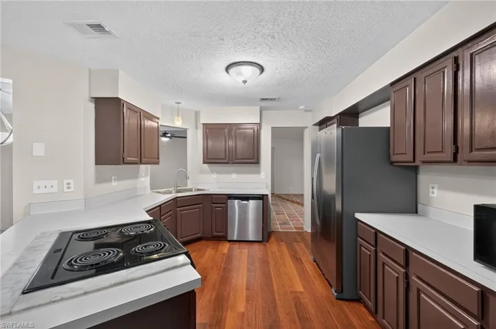 17565 Lee Rd, Fort Myers, Florida 33967