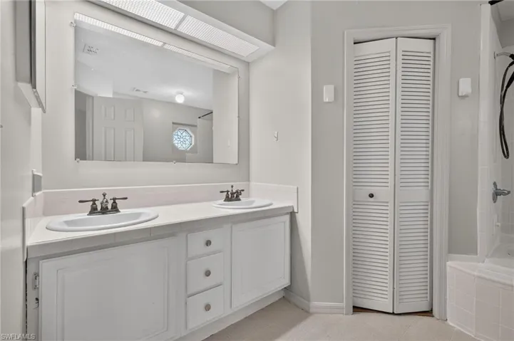 17565 Lee Rd, Fort Myers, Florida 33967