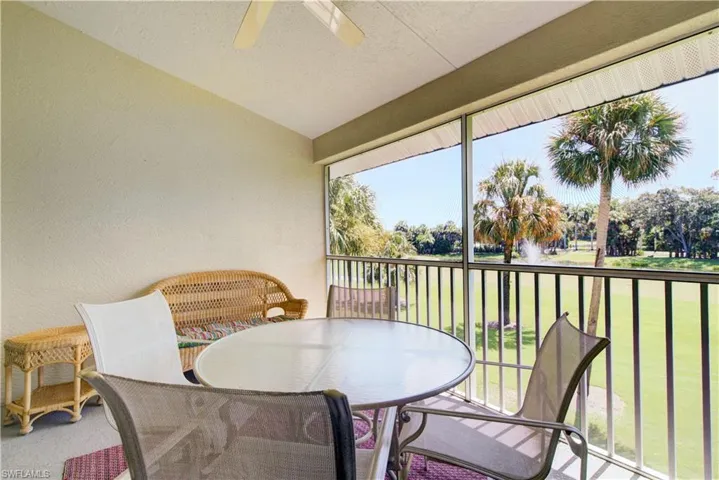 1970 Willow Bend Cir 204, Naples, Florida 34109