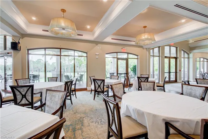 1970 Willow Bend Cir 204, Naples, Florida 34109